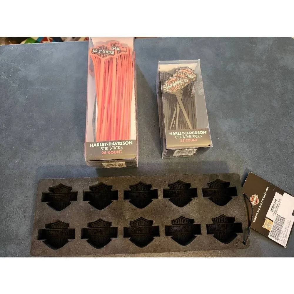 Hearley-Davidson  Piece Set Silicone Hearley Ice Cube Tray. Hearley Davidson Sti